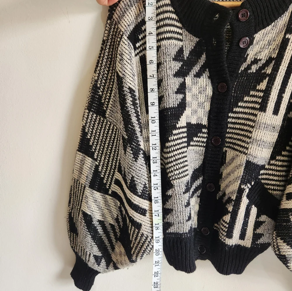 Mohair Wool Fanci Vintage Cardigan Trival Print Size M oversized Black Color - Picture 12 of 14